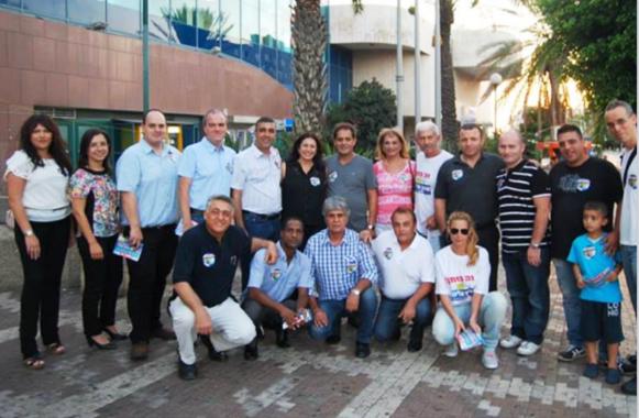 ששון ומירי בקניון בתים